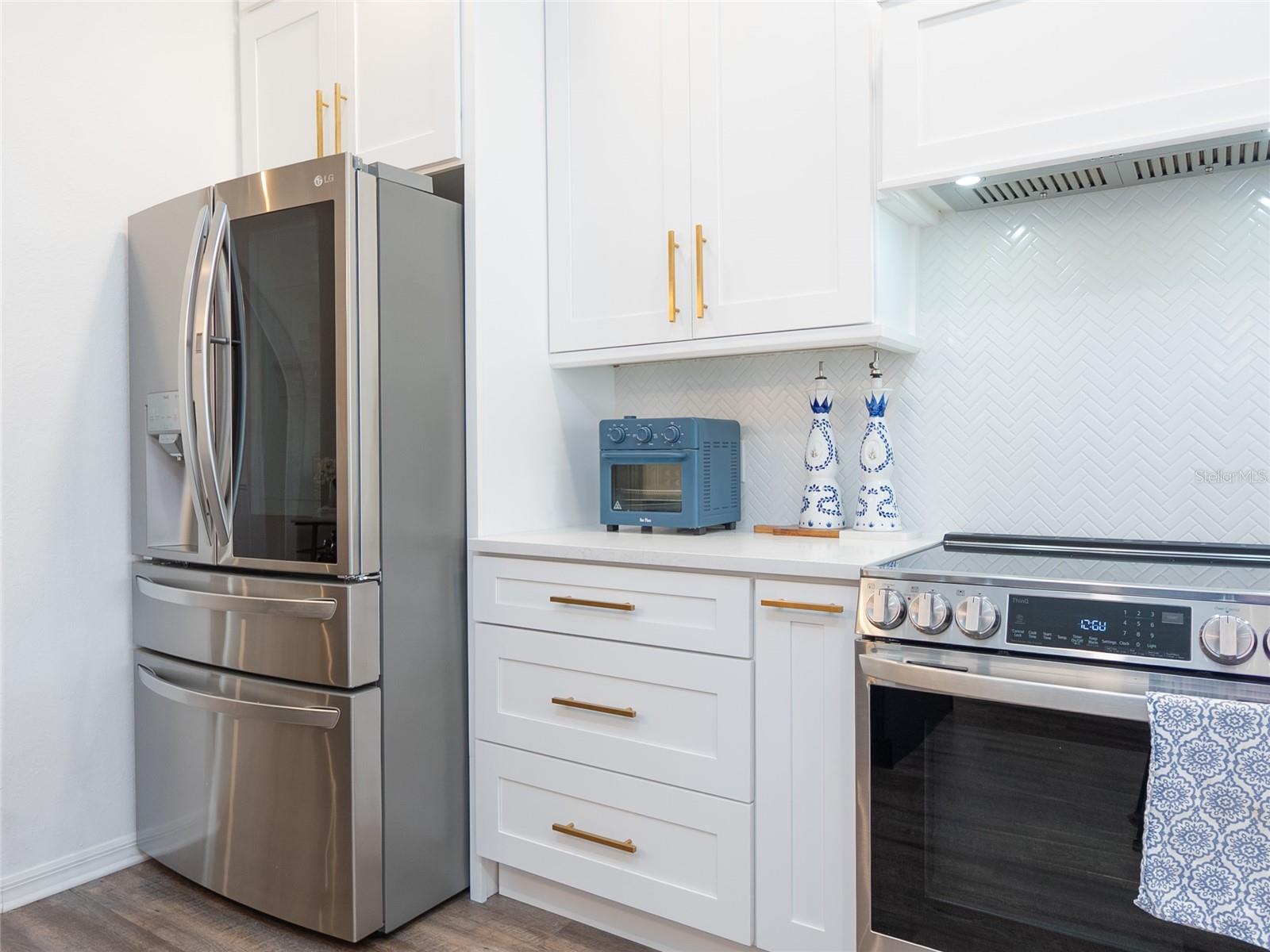 STONEYBROOK AT HERITAGE HARBOUR D-1 - Residential