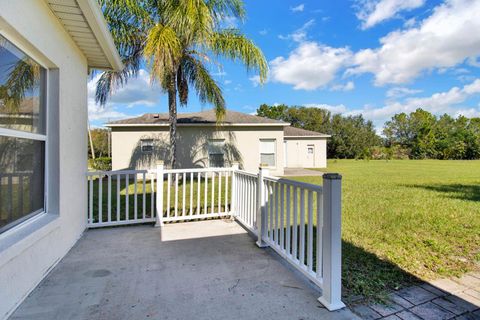 A home in KISSIMMEE