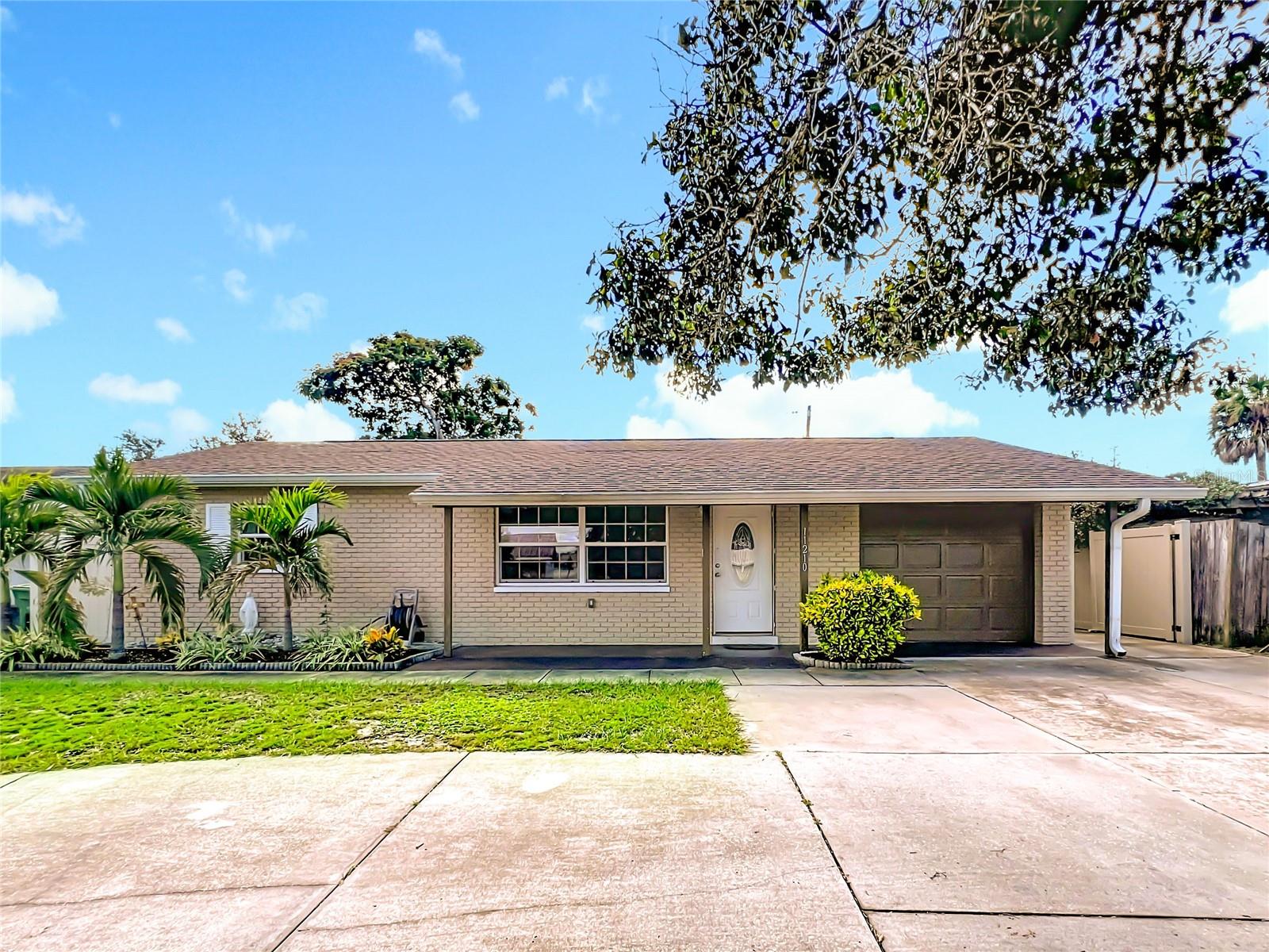 HI-RIDGE ESTATES - Residential
