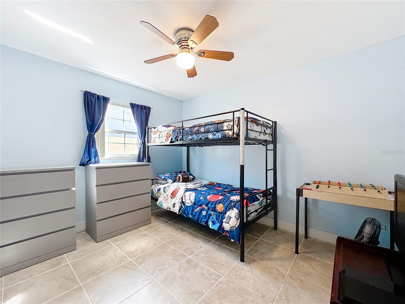 HI-RIDGE ESTATES - Residential