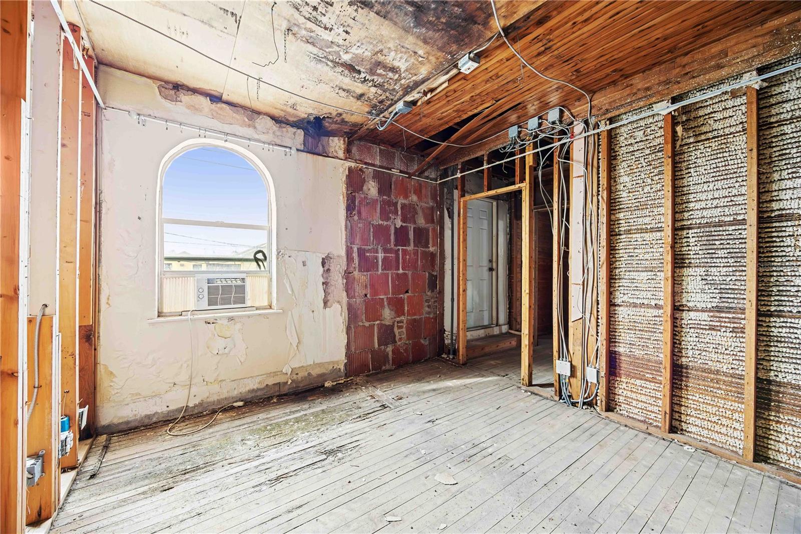 VENICE GULF VIEW SEC OF - Commercial Sale