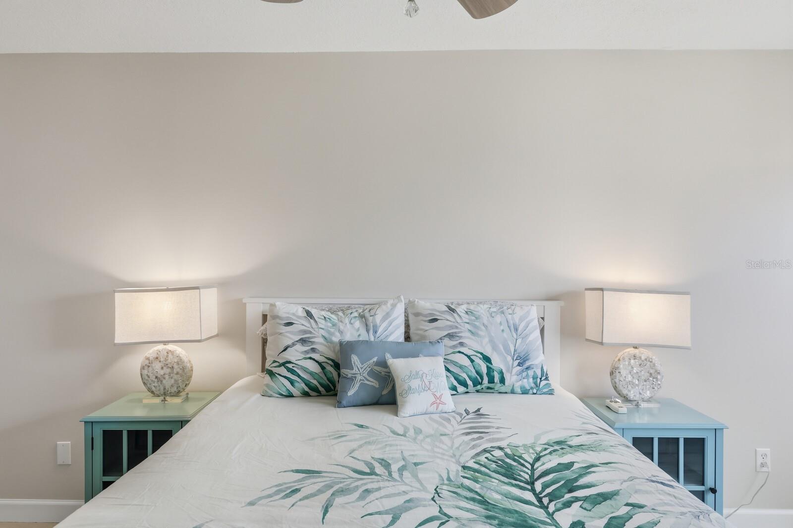 LONGBOAT HARBOUR - Residential