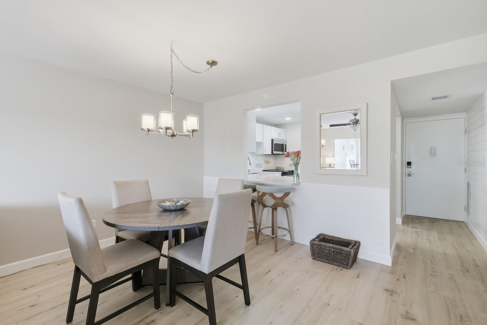 LONGBOAT HARBOUR - Residential