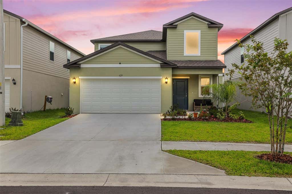 Photo of 629 Bald Cypress Drive, Lakeland, FL 33801 (MLS # TB8533785)