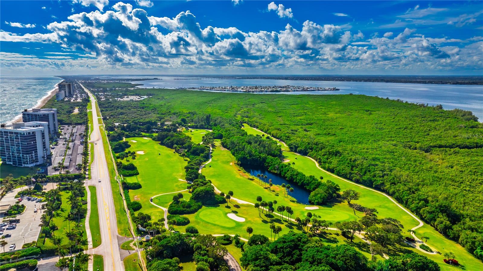 REGENCY ISLAND DUNES - Residential