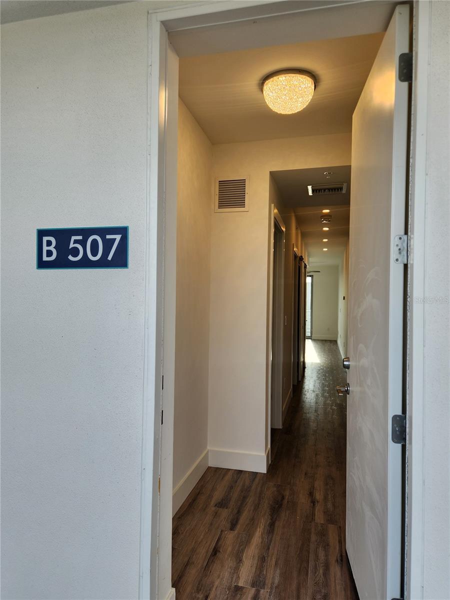 CONDO-MID-RISE 2-6 STORIES-0404 - Residential