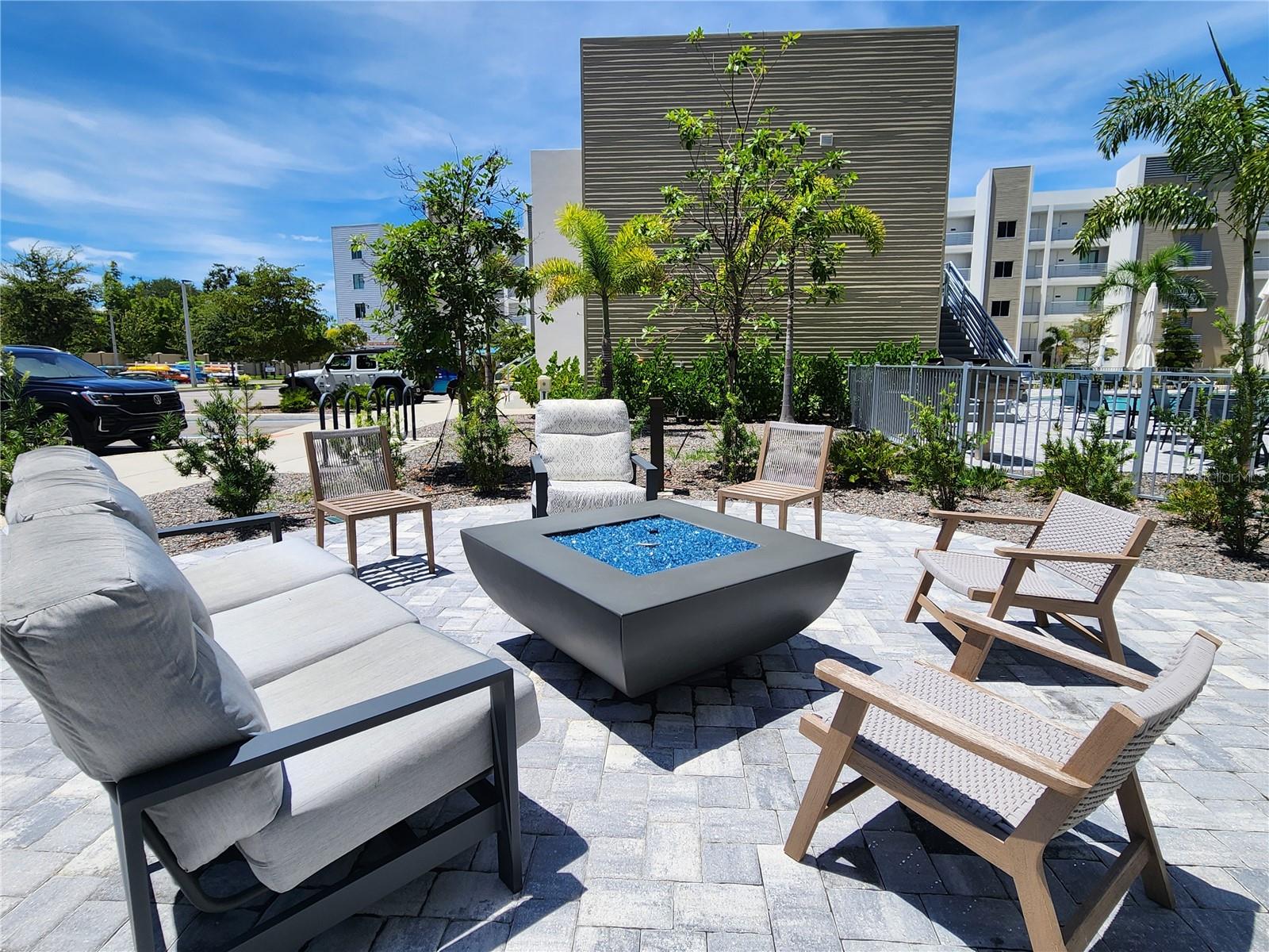 1703 N TAMIAMI TRAIL 507