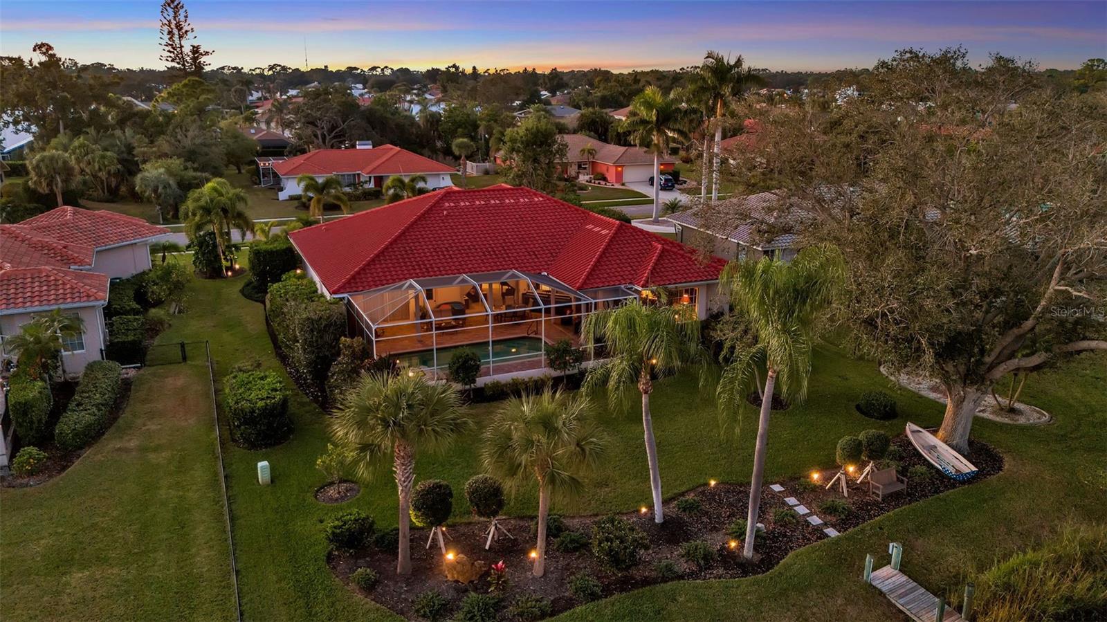 1076 RUISDAEL CIRCLE