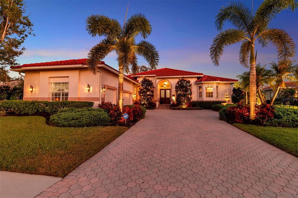 Photo of 1076 Ruisdael Circle, Nokomis, FL 34275 (MLS # A4671094)