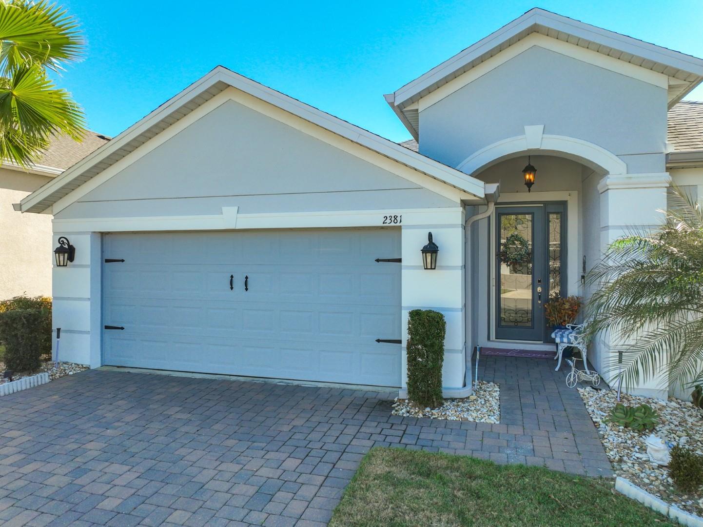 2381 HICKORY GROVE STREET