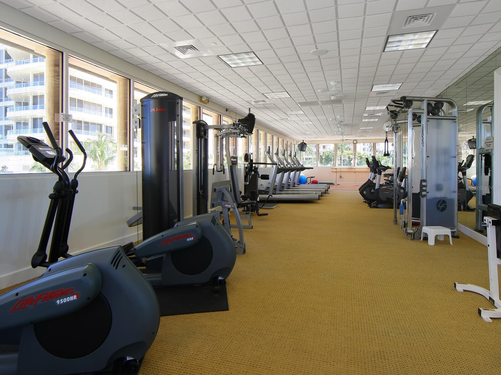 GRAND BAY 6 - Residential