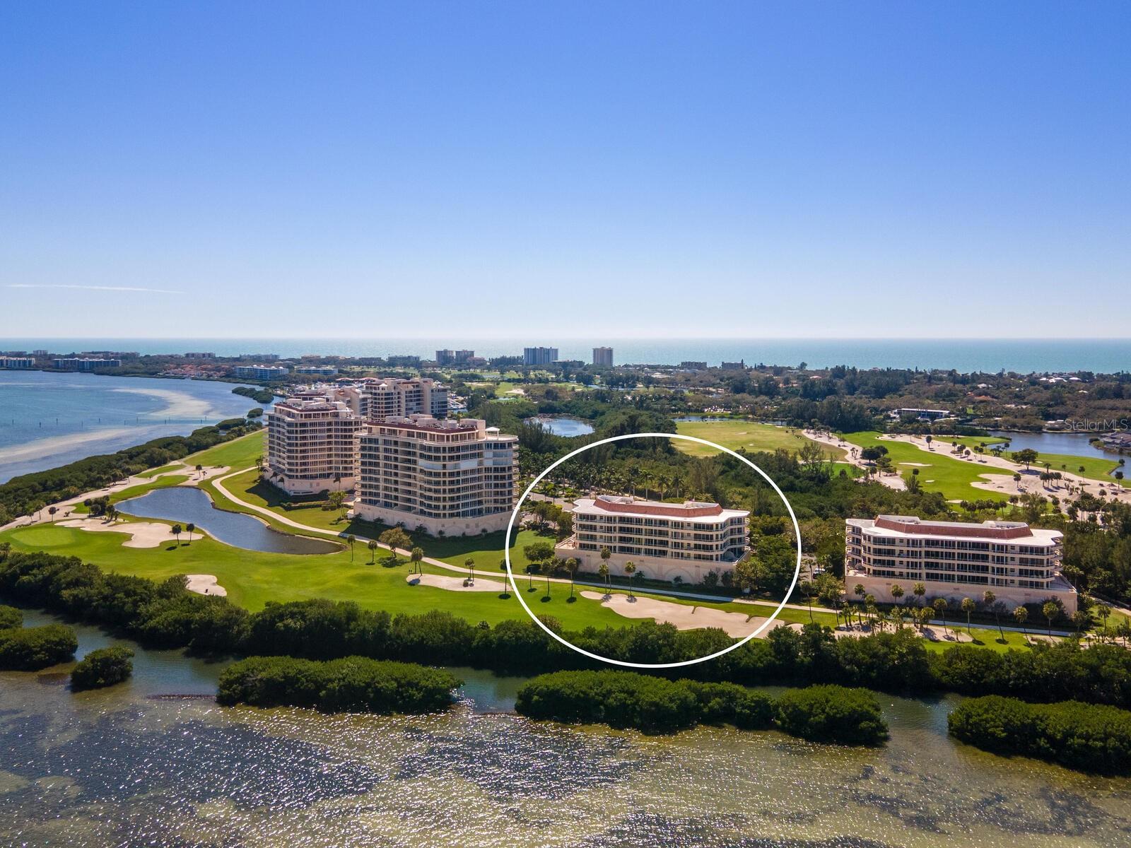 GRAND BAY 6 - Residential