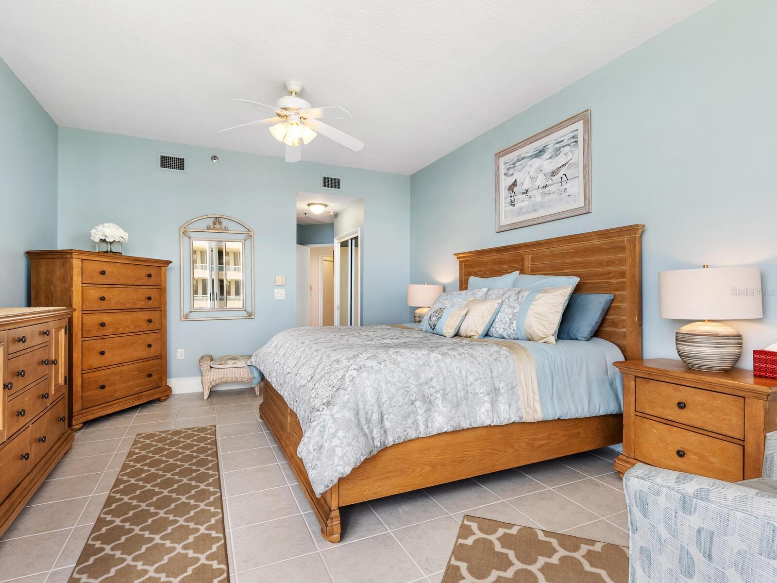 GRAND BAY 6 - Residential