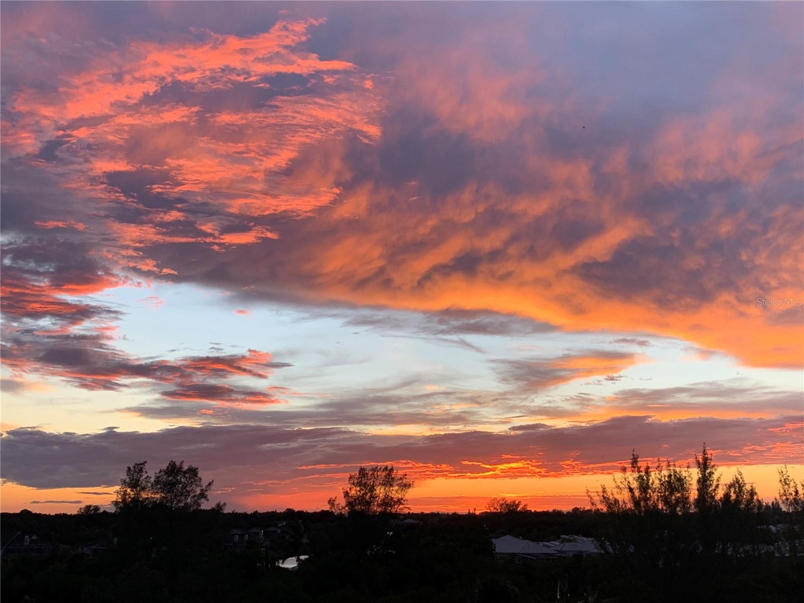 GRAND BAY 6 - Residential