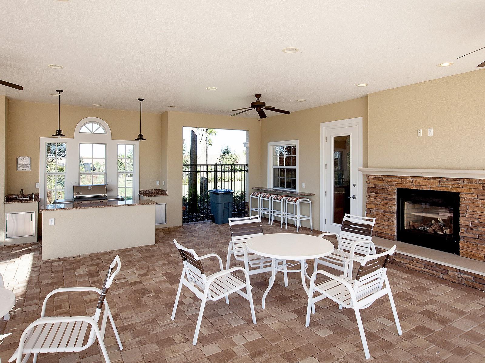 COUNTRY CLUB EAST - Residential