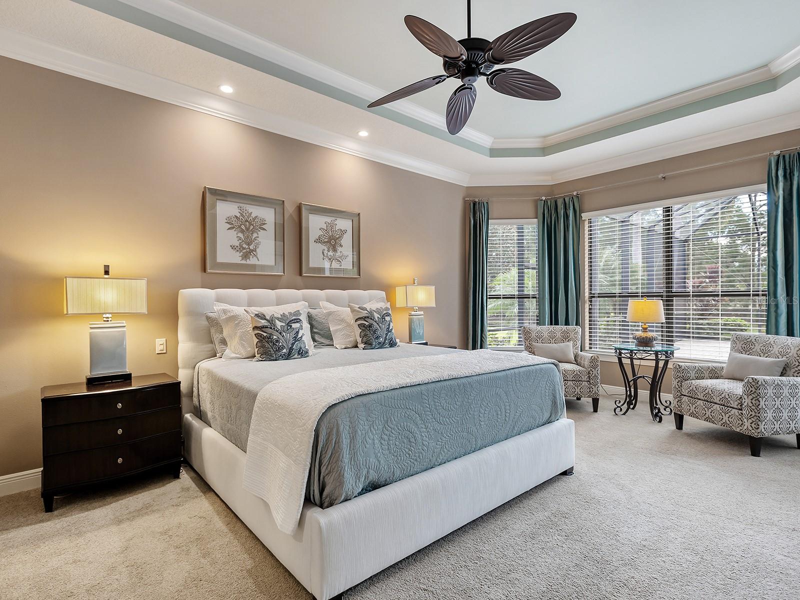 COUNTRY CLUB EAST - Residential