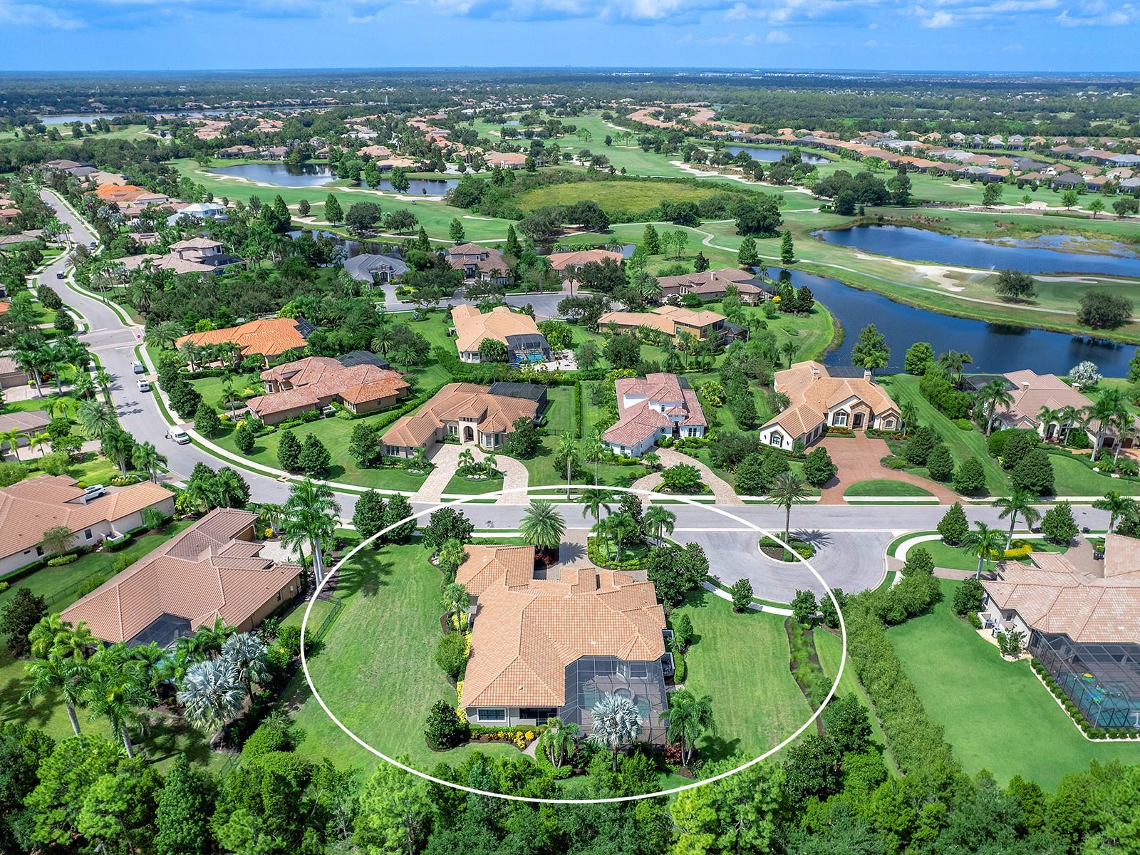 COUNTRY CLUB EAST - Residential