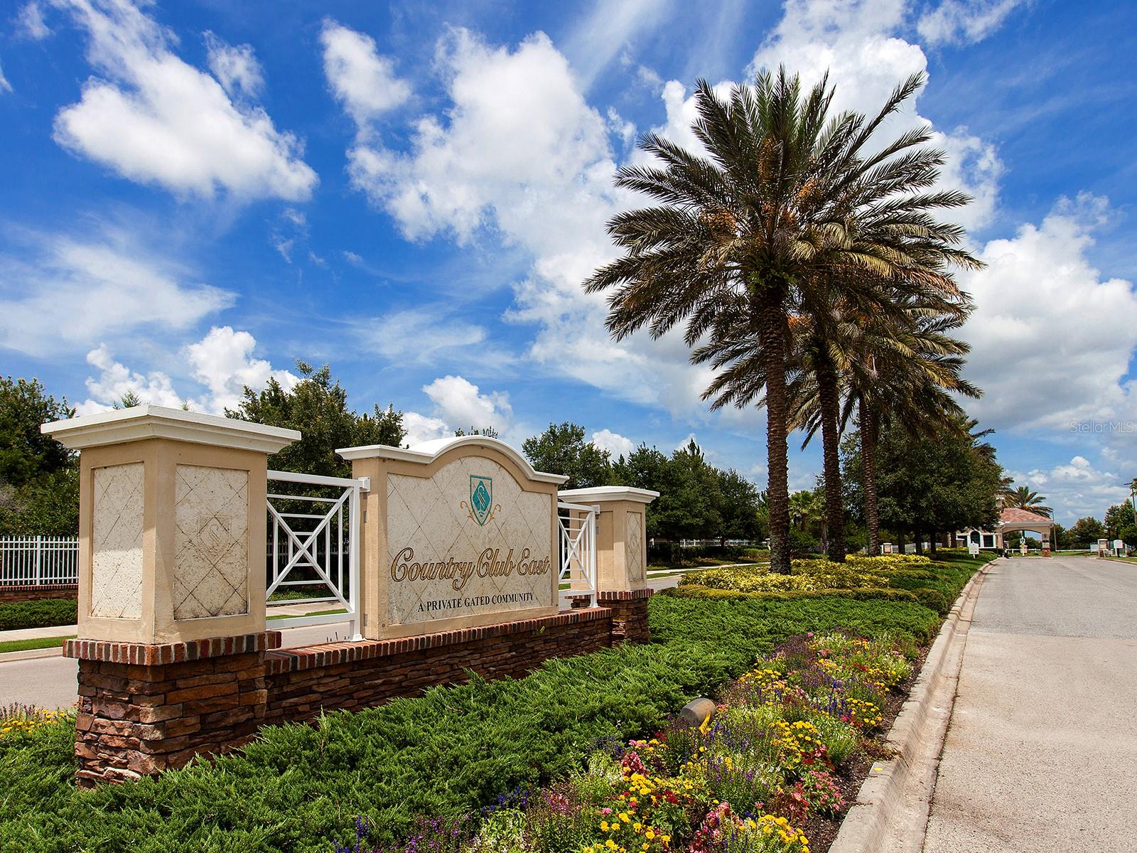 COUNTRY CLUB EAST - Residential