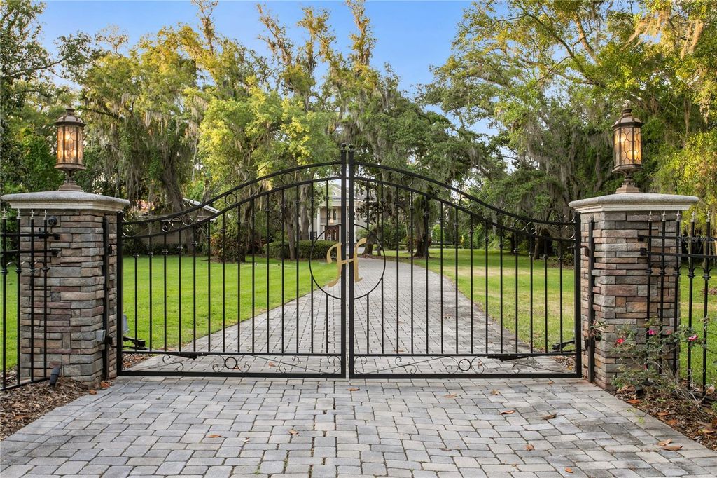 Photo of 9205 Post Road, Odessa, FL 33556 (MLS # TB8500578)