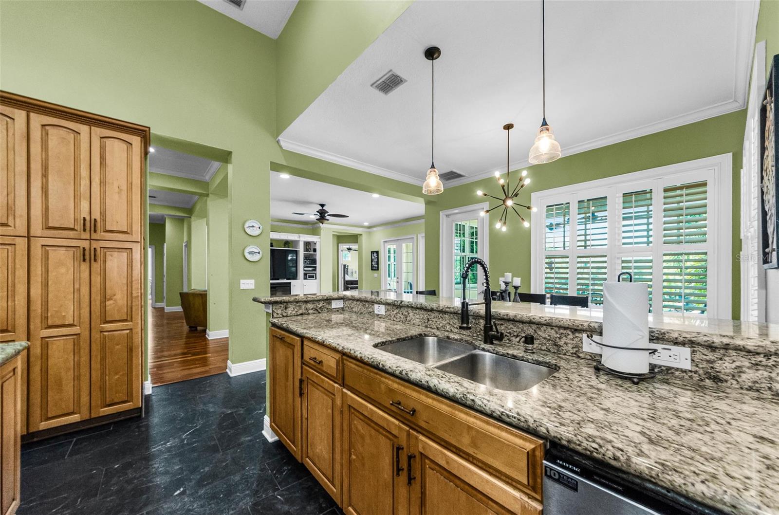 Holiday, Florida, 34691, United States, 4 Bedrooms Bedrooms, ,4 BathroomsBathrooms,Residential,Active,1961940