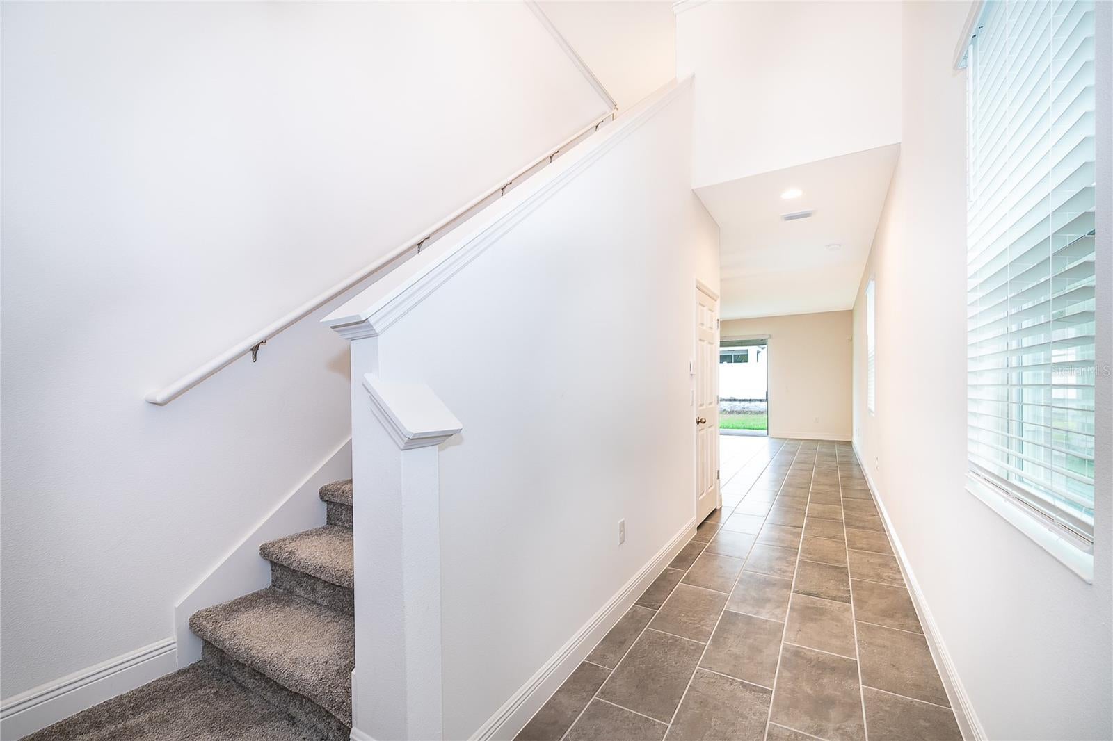 1262 WOODLINE DRIVE