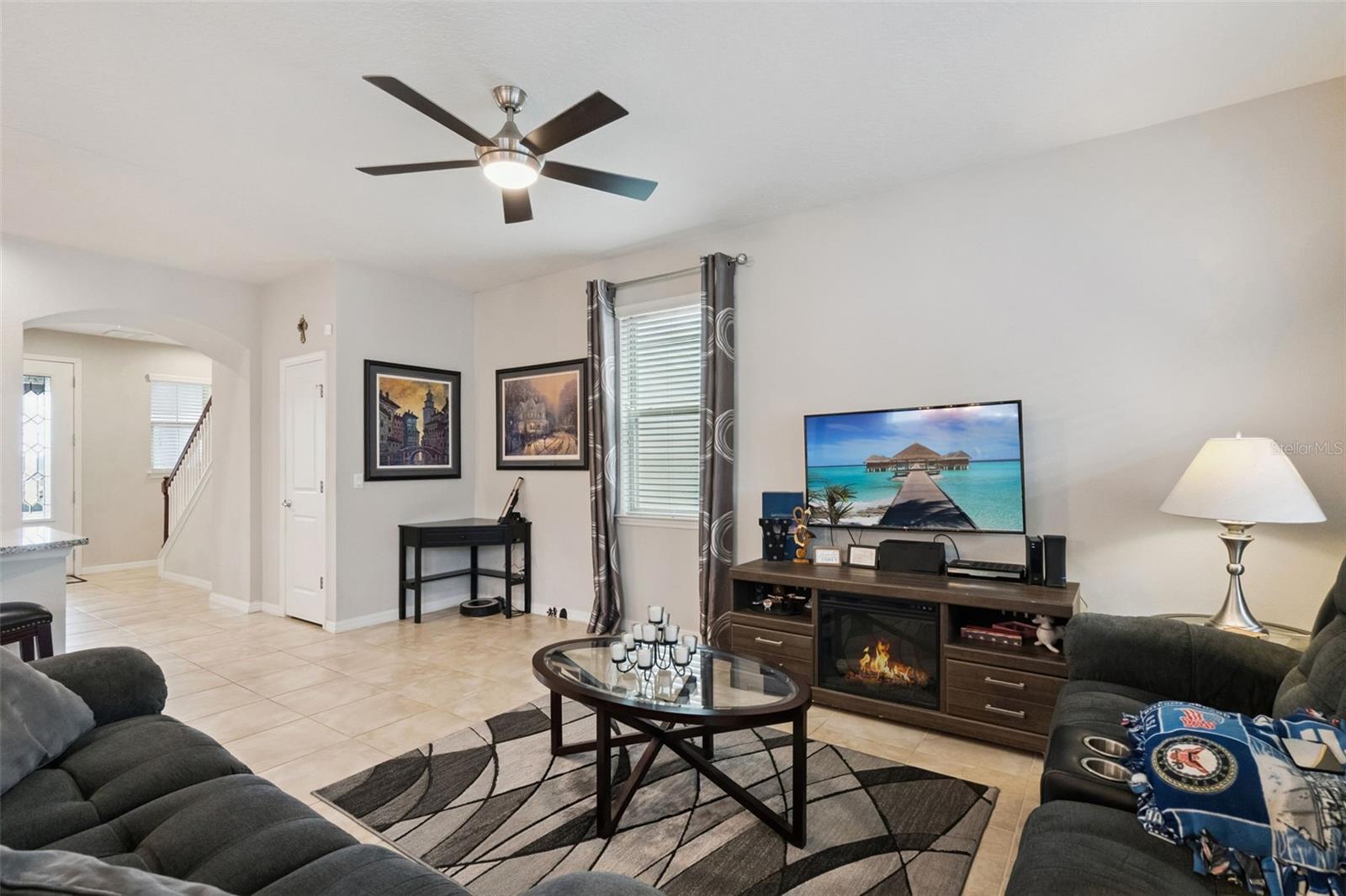 LAKEVIEW POINTE/HORIZON WEST P - Residential