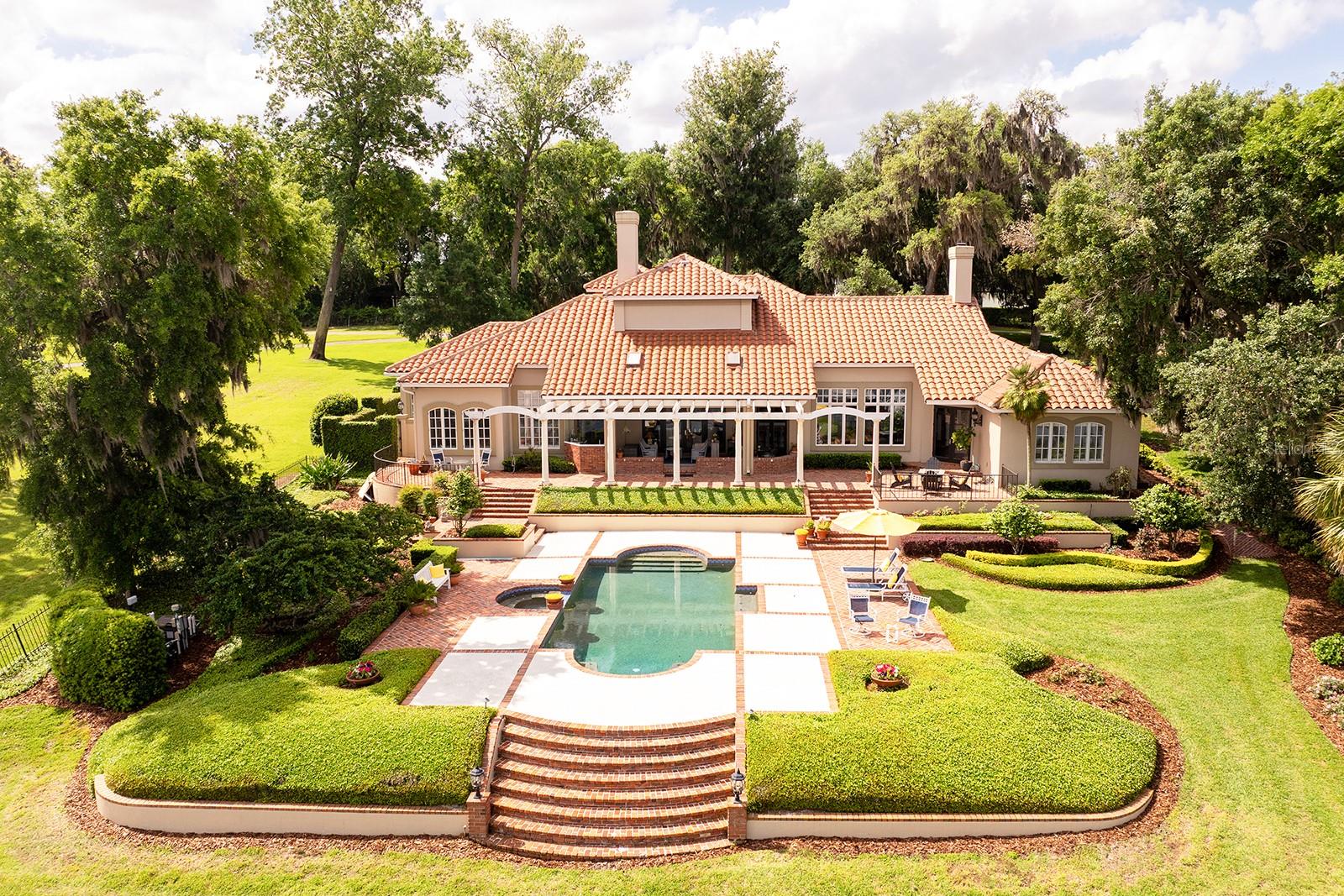BRANTLEY COVE NORTH - Residential