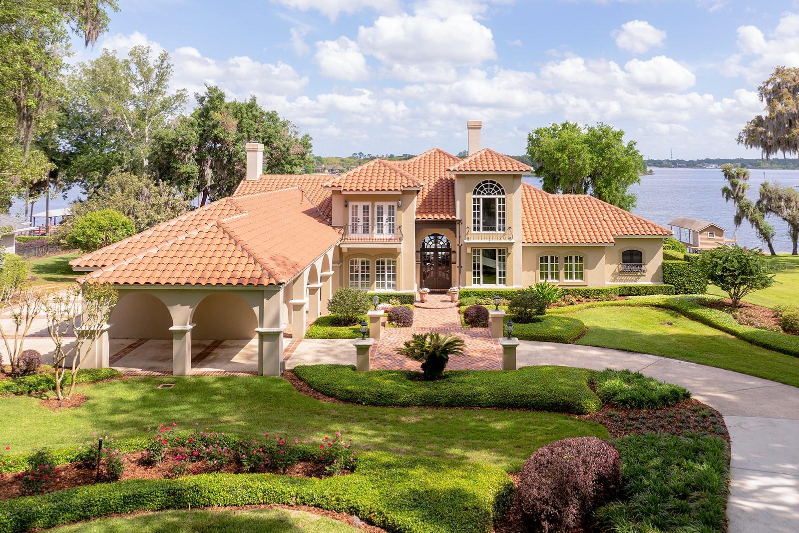 BRANTLEY COVE NORTH - Residential