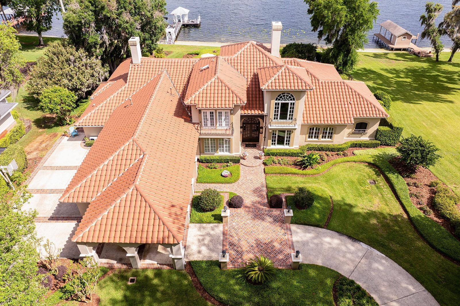 BRANTLEY COVE NORTH - Residential