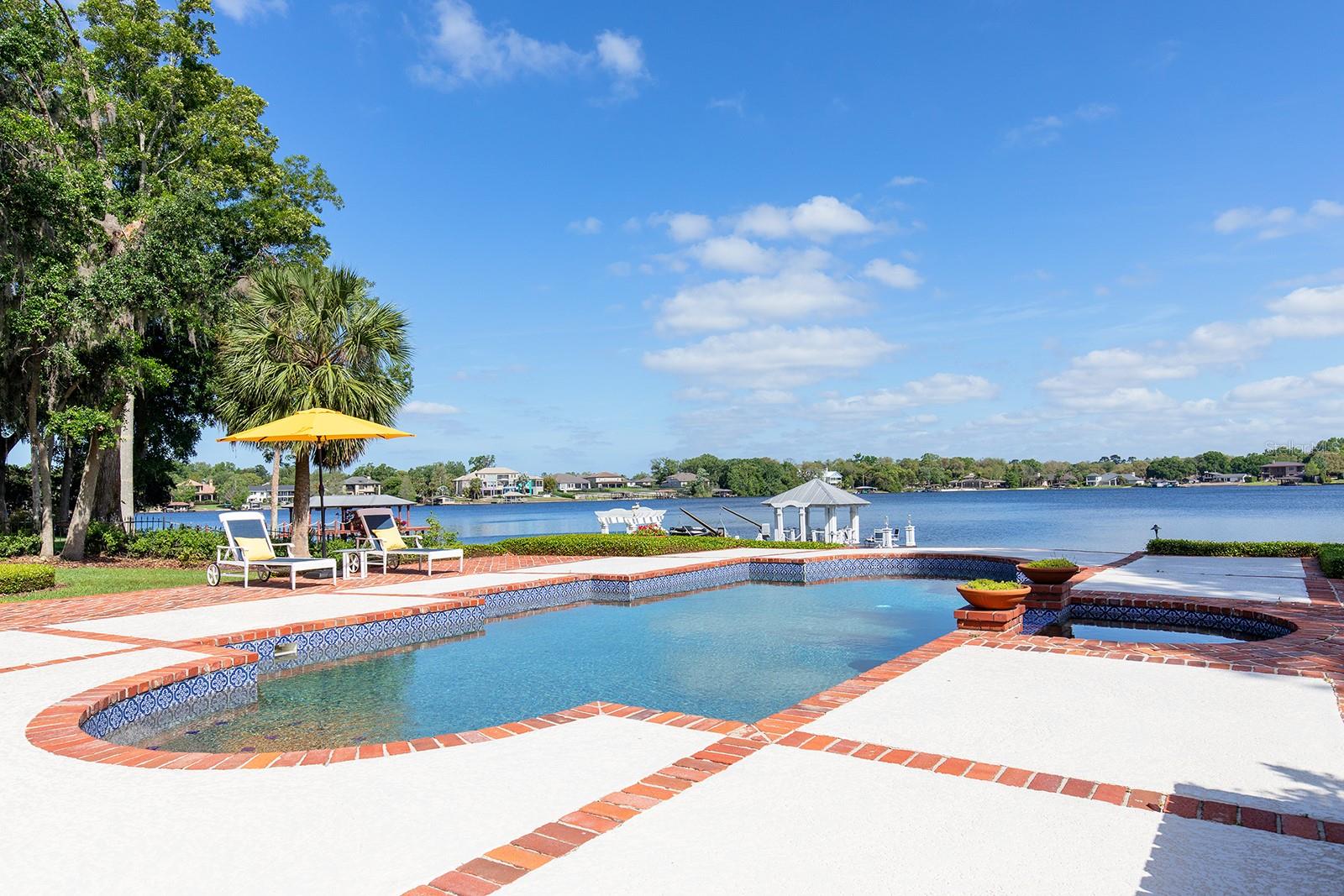 BRANTLEY COVE NORTH - Residential