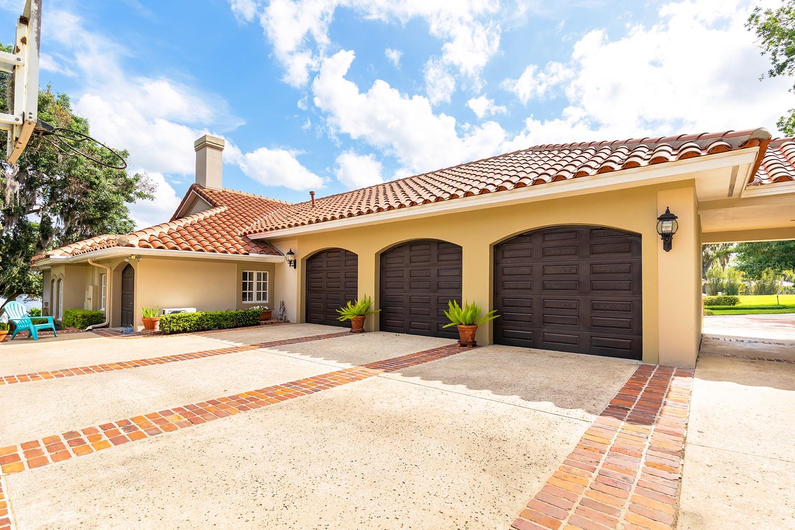 BRANTLEY COVE NORTH - Residential