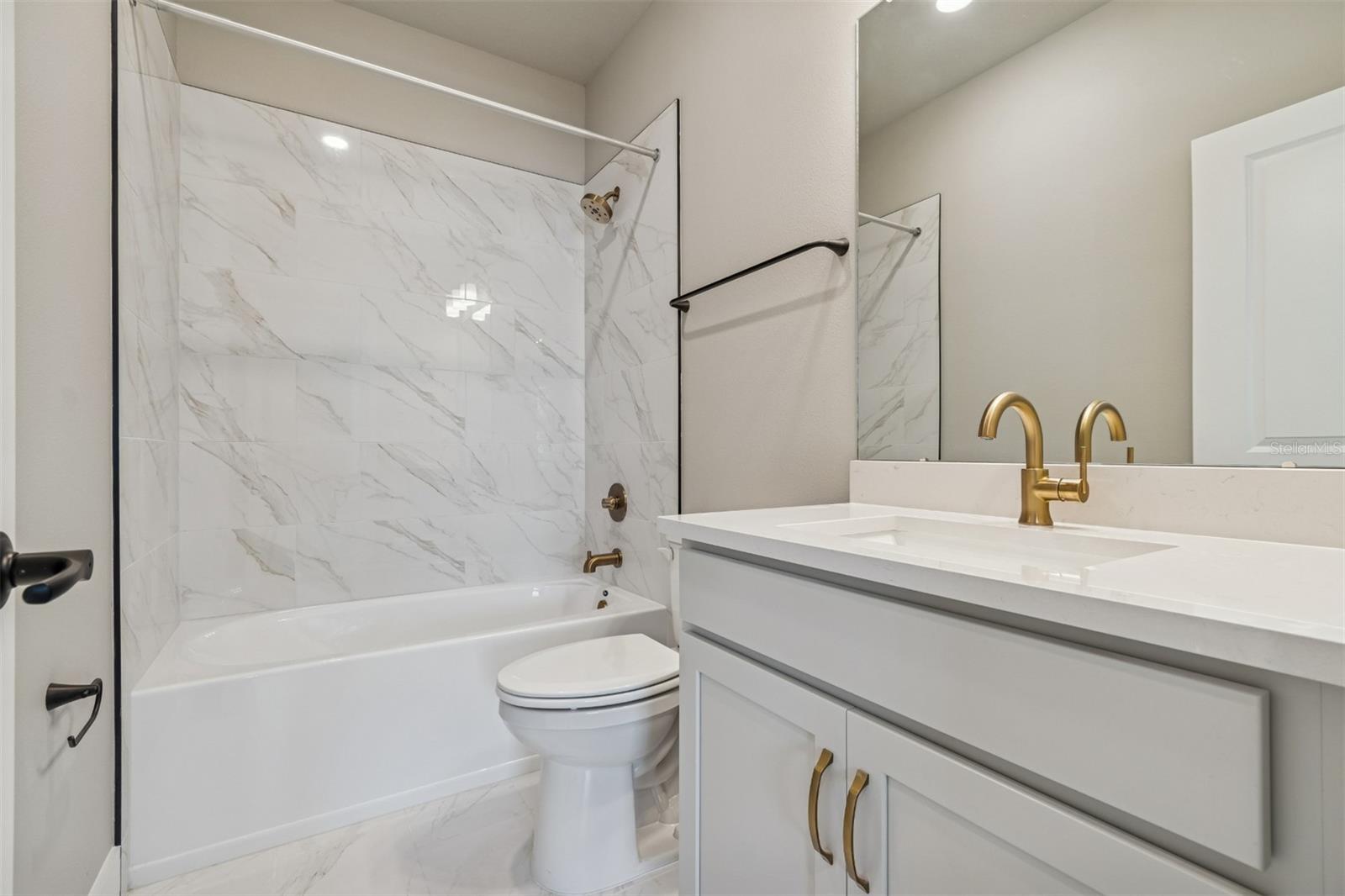 NORTH RIVER RANCH - Residential