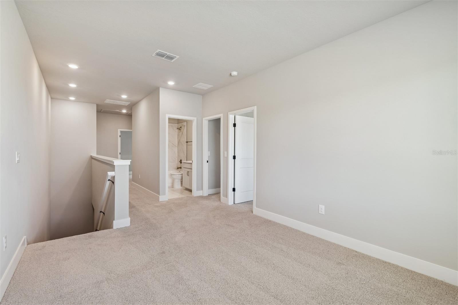 NORTH RIVER RANCH - Residential