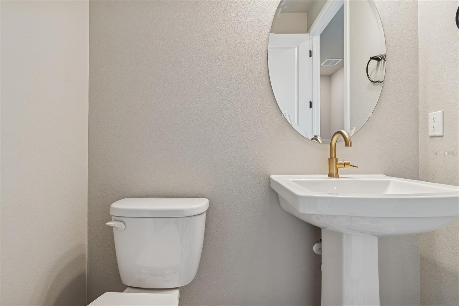 NORTH RIVER RANCH - Residential