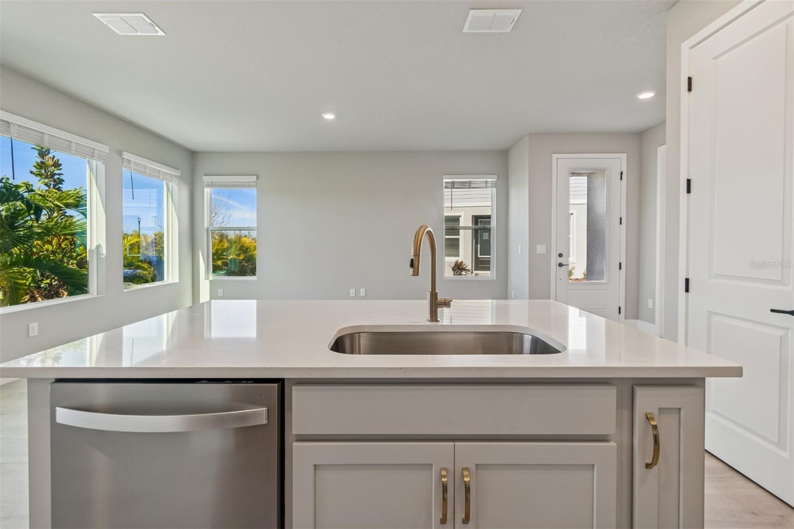 NORTH RIVER RANCH - Residential