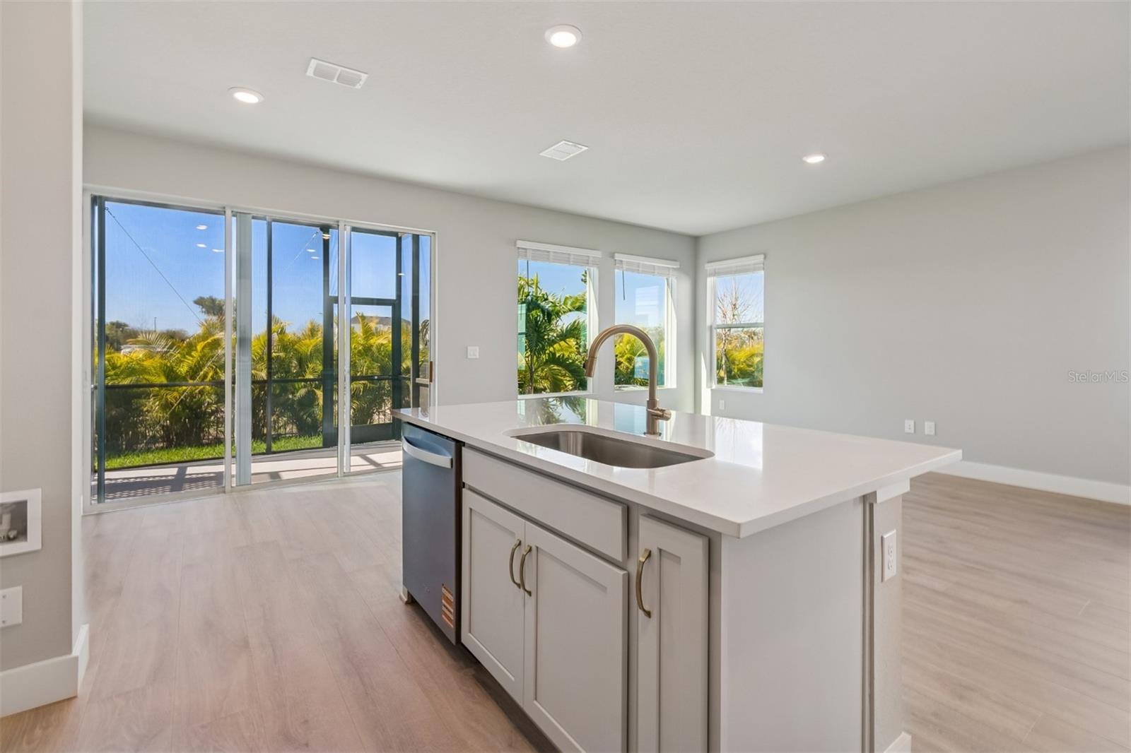 NORTH RIVER RANCH - Residential