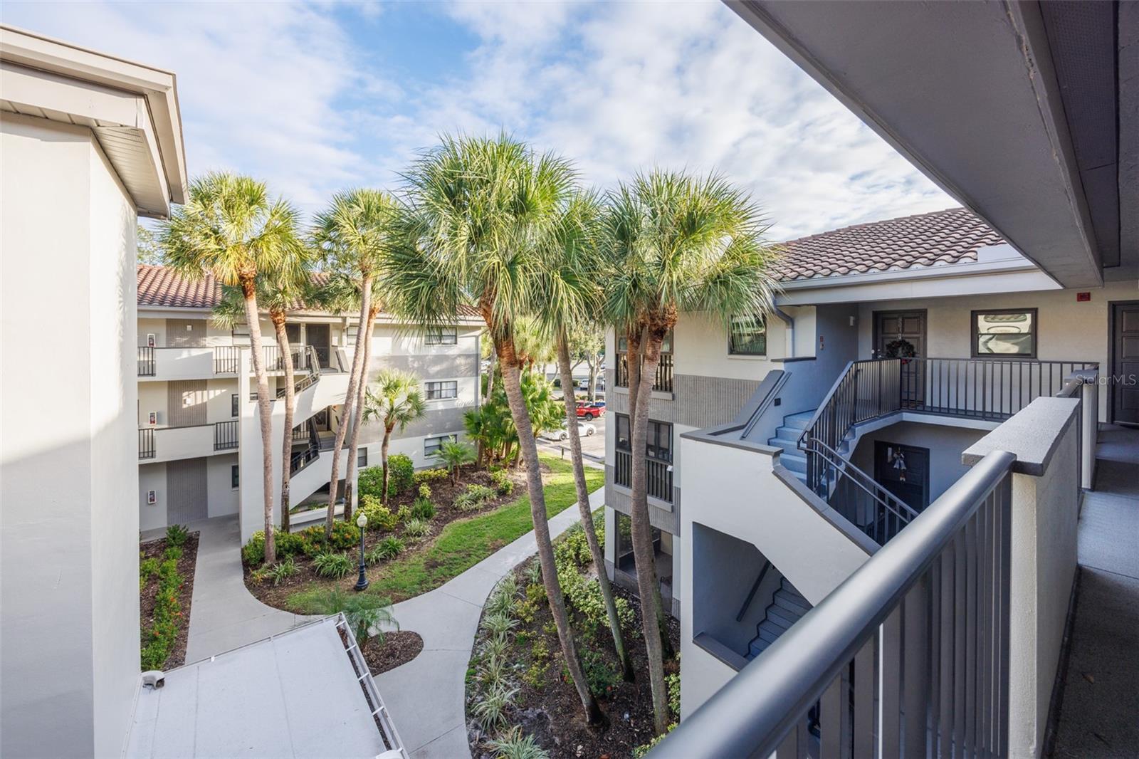 RUSTLEWOOD AT COUNTRYSIDE CONDO - Residential Lease