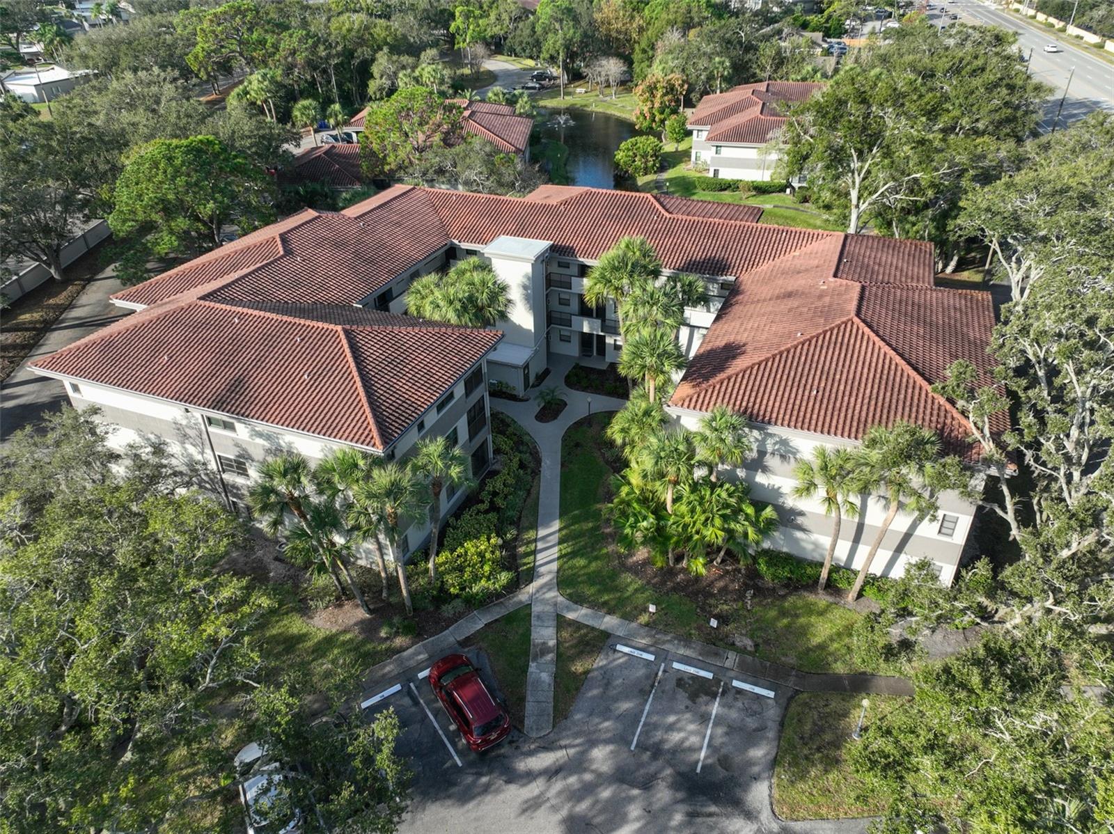 RUSTLEWOOD AT COUNTRYSIDE CONDO - Residential Lease