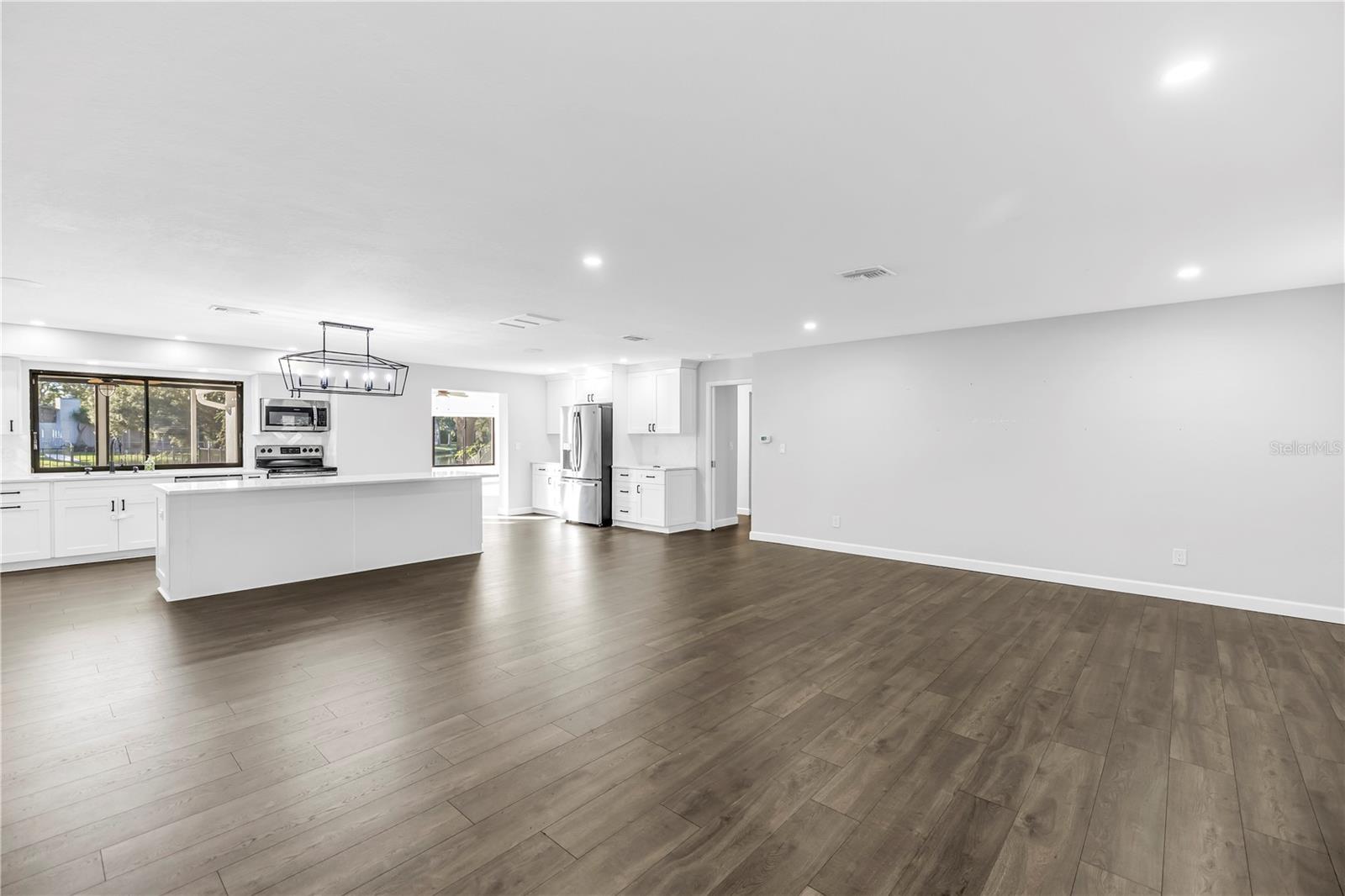 BAYWOOD PARK - Residential