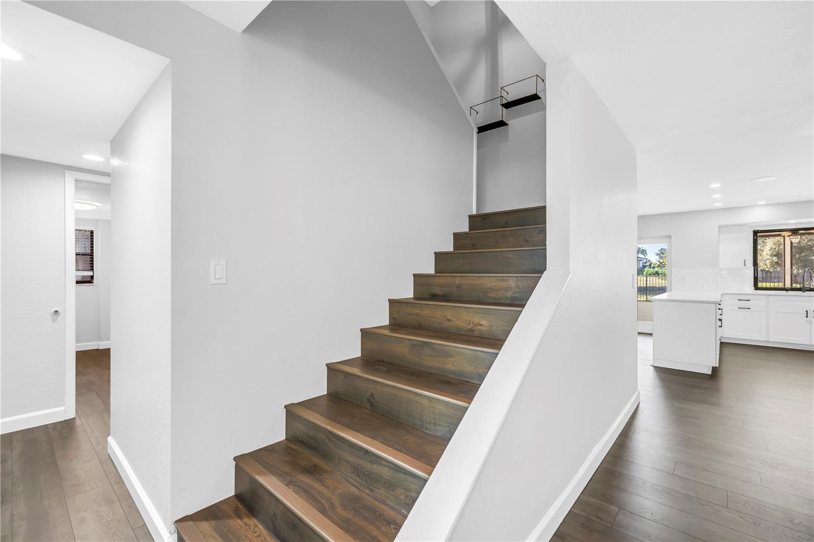 BAYWOOD PARK - Residential