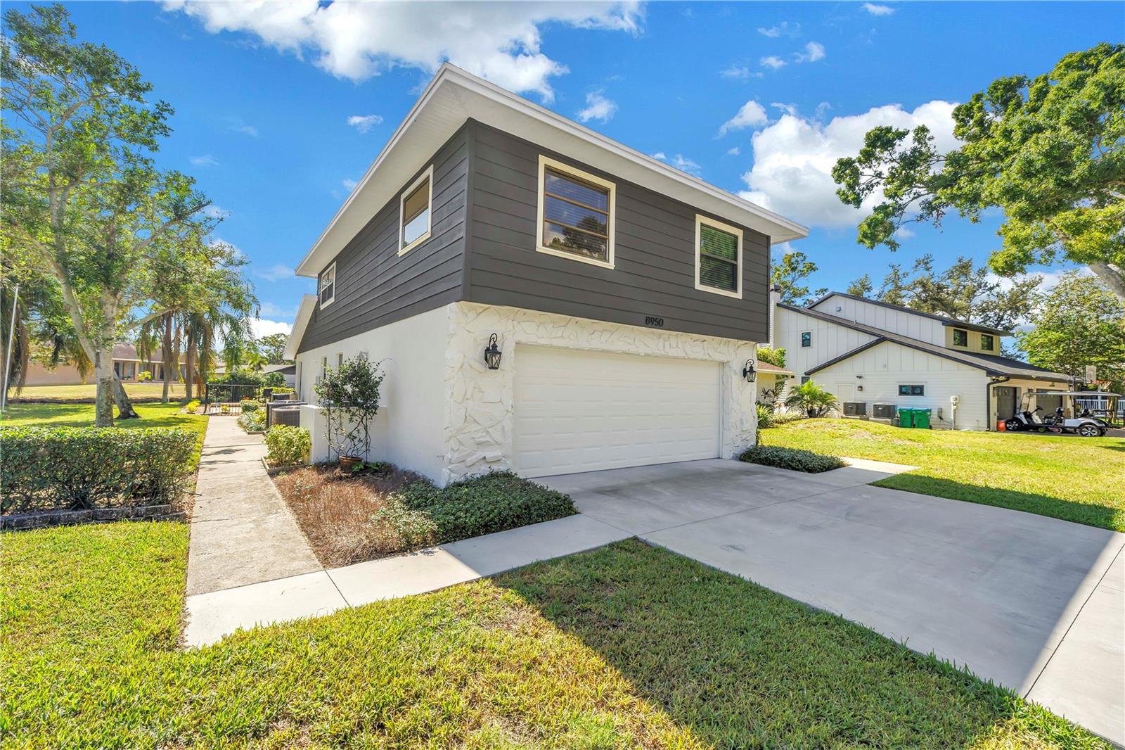 BAYWOOD PARK - Residential