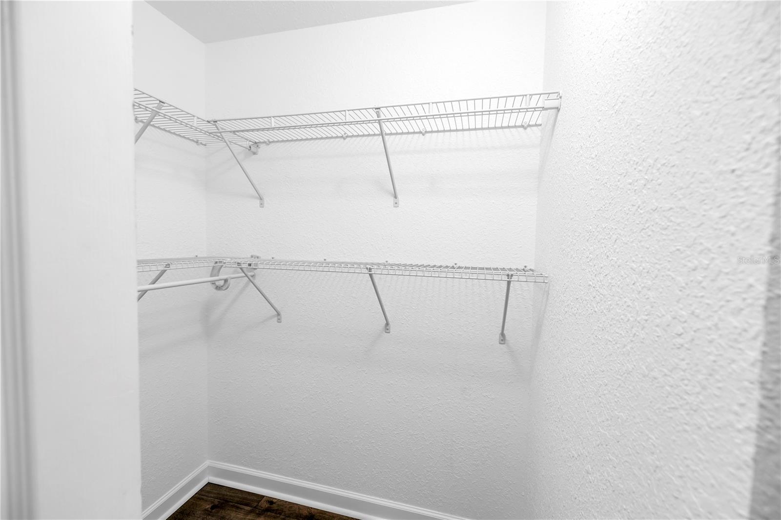 BAYWOOD PARK - Residential