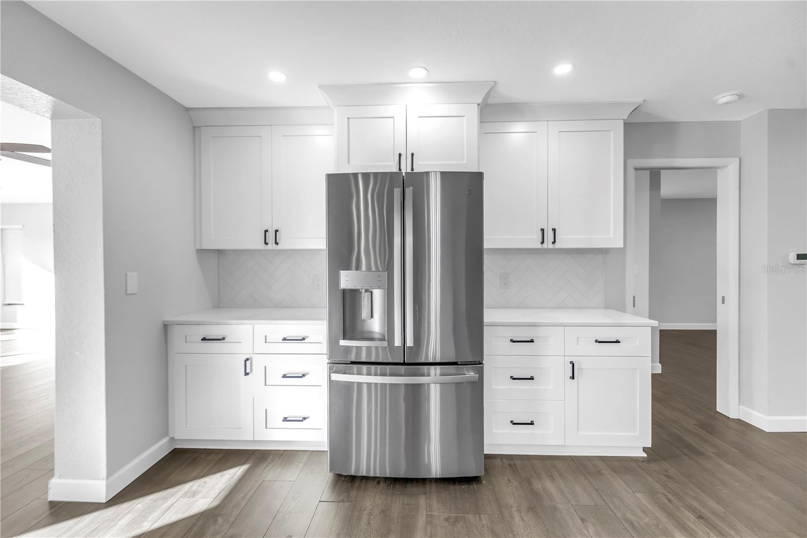 BAYWOOD PARK - Residential