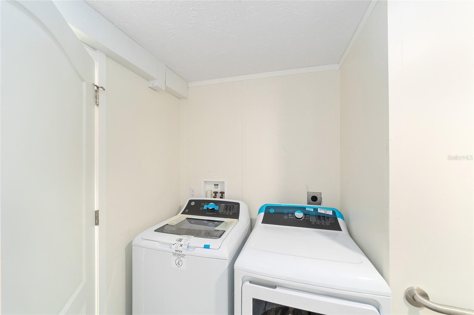 B & R/GREEN HIGHLANDS/COUNTRY EST AREA (328) - Residential