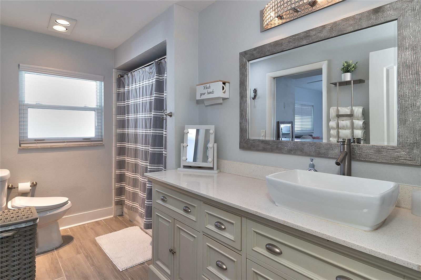 FAIRWAY ESTATES 6TH ADD - Residential