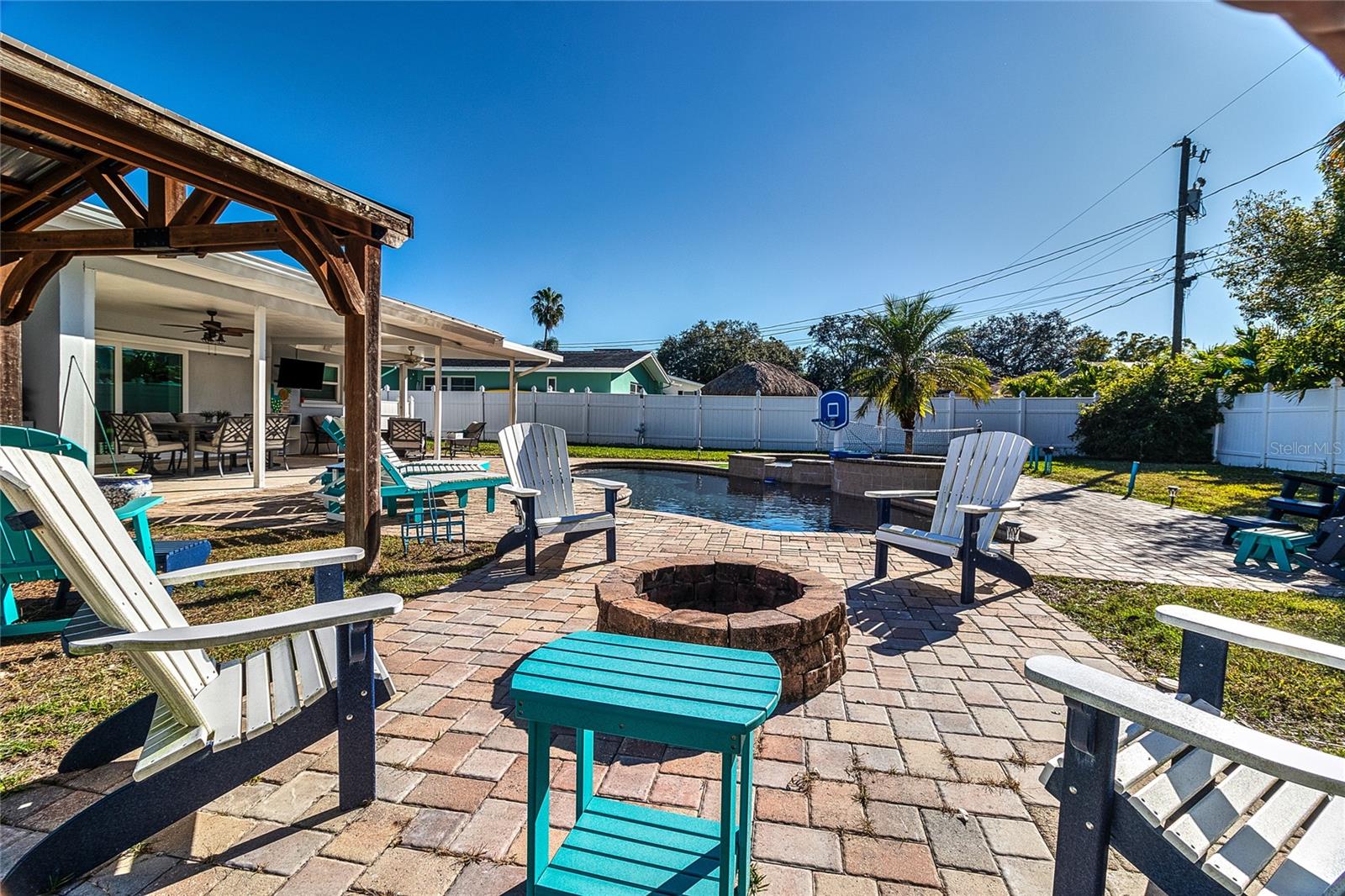 FAIRWAY ESTATES 6TH ADD - Residential