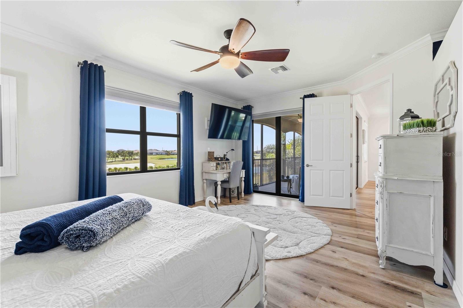 COACH HOMES III AT LAKEWOOD NATIONAL - Residential