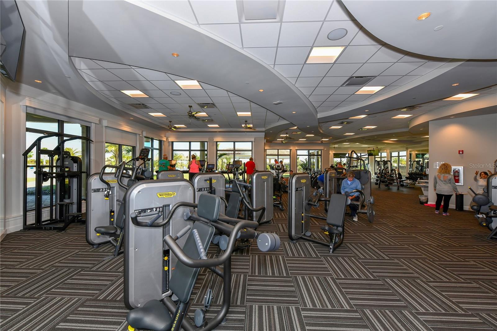 COACH HOMES III AT LAKEWOOD NATIONAL - Residential