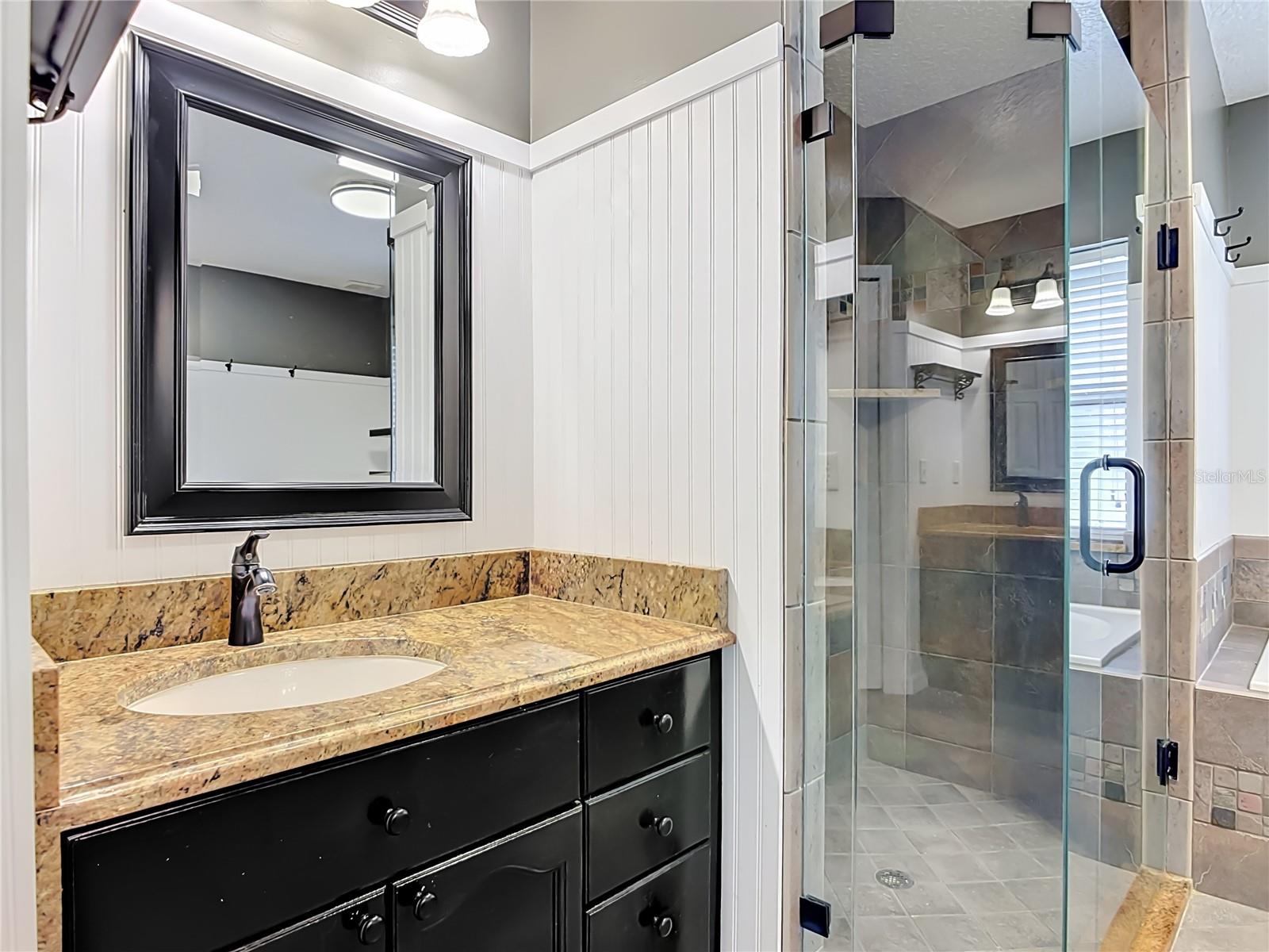 ROYAL TRAILS UNIT 01 - Residential
