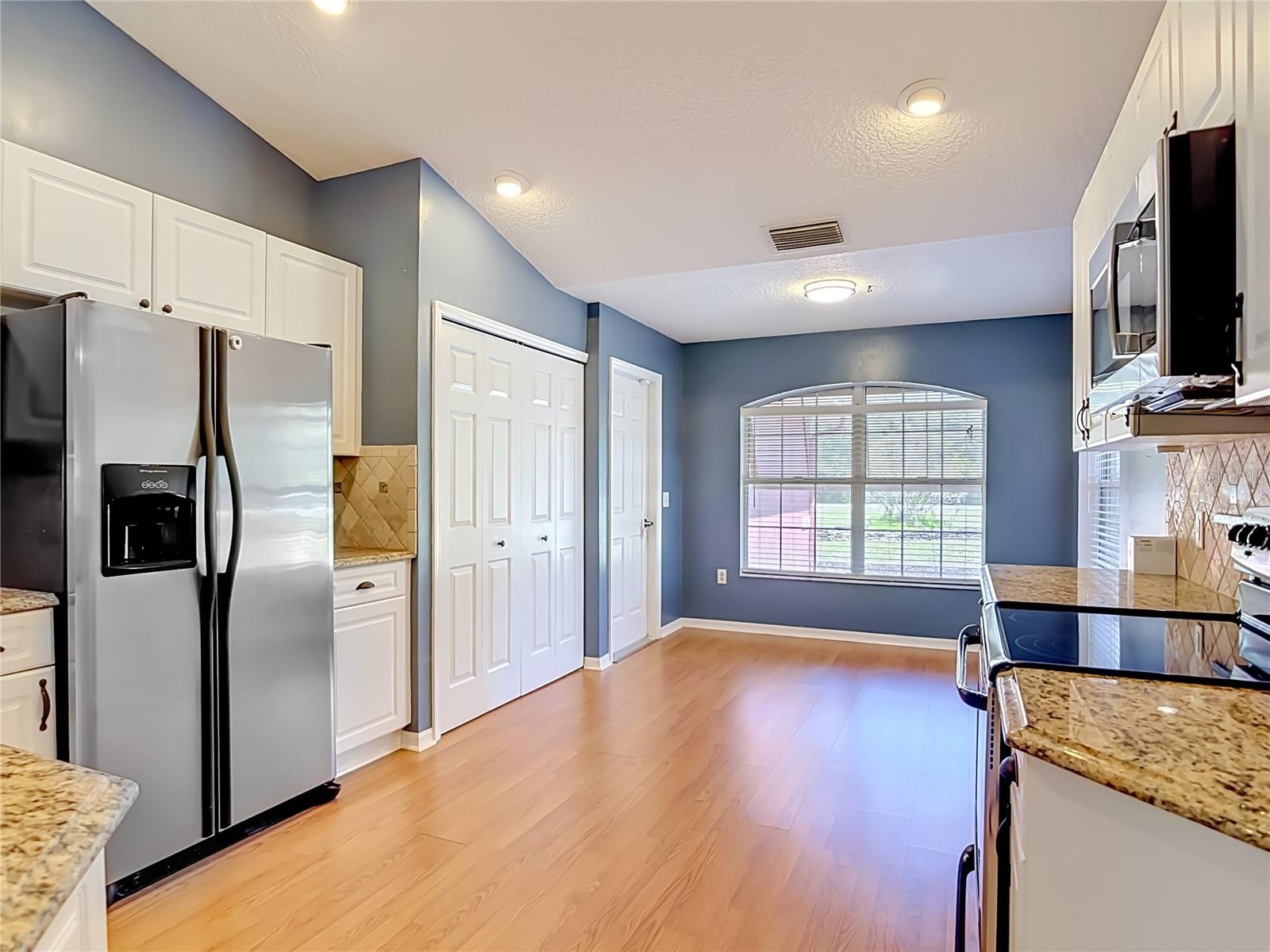 ROYAL TRAILS UNIT 01 - Residential